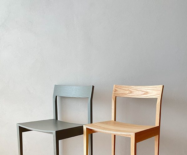 flat chair　入荷しました