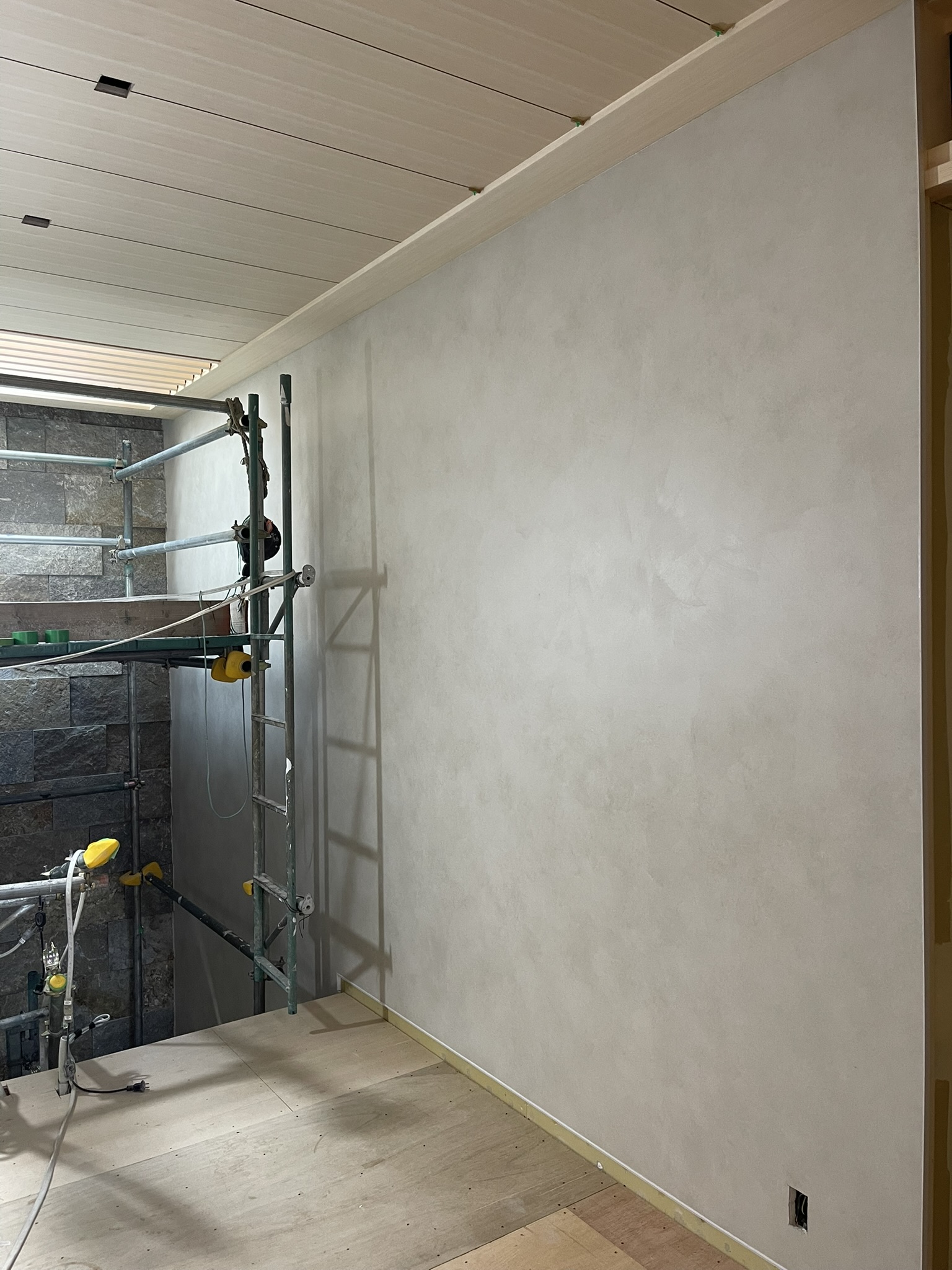 PORTER’S PAINTS施工事例